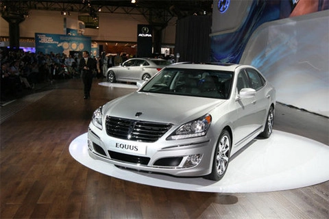  mua hyundai equus nhận ipad - 1