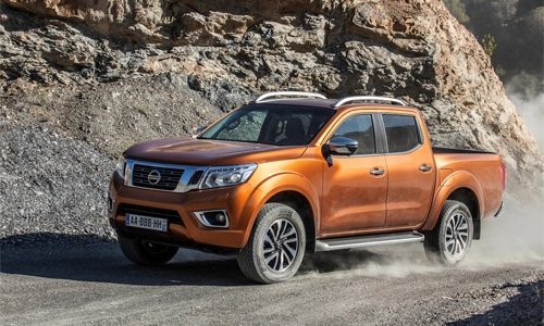  nissan navara np300 - bản châu âu động cơ diesel mới - 1