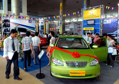  ôtô nhập khẩu tràn ngập autoexpo 2008 - 1