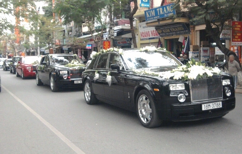  rước dâu bằng rolls-royce phantom ở hải phòng - 1