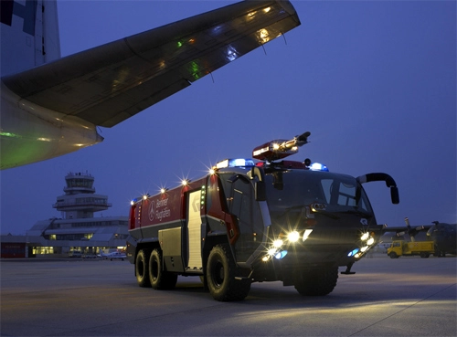  xe chữa cháy triệu đô rosenbauer panther - 5