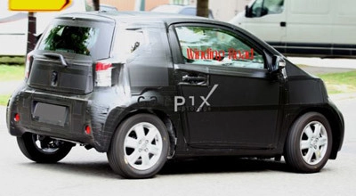  xe nhỏ nhất thế giới toyota iq - 4