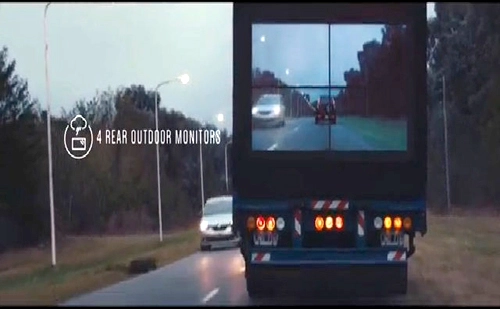  xe tải gắn màn hình quan sát cho xe sau - 1