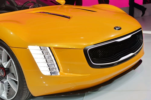  ảnh chi tiết kia gt4 stinger concept - 9