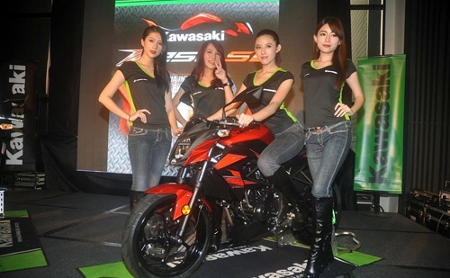  ảnh kawasaki ra mắt z250sl tại malaysia - 1