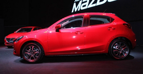  ảnh mazda2 2015 ra mắt tại thái lan - 4