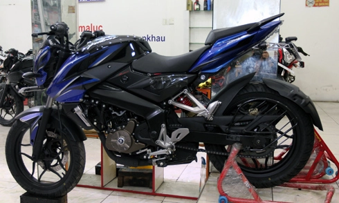  bajaj pulsar 200 giá khoảng 80 triệu đồng ở việt nam - 1