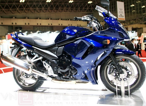  bandit1250f abs 2010 xuất hiện tại tokyo motor show - 1