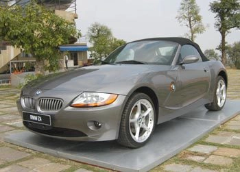  bmw sản xuất xe z2 vào năm 2011 - 1