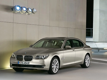  bmw serie 7 thế hệ mới sắp có mặt tại việt nam - 1