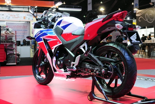  chi tiết honda cbr300r - 4