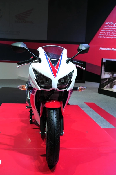  chi tiết honda cbr300r - 10