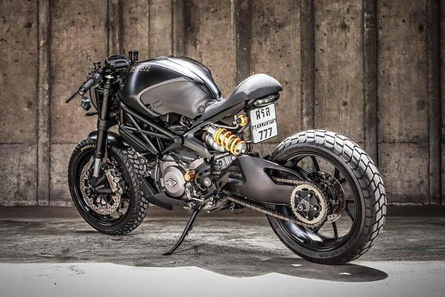 Ducati monster 1100 dữ dằn trong bản độ darth mostro của k-speed customs - 3