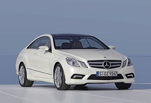  e-class coupe thế hệ mới bất ngờ xuất hiện - 4