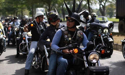  hàng trăm môtô diễu hành trong ngày hội việt nam bikeweek - 1