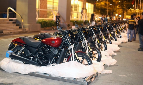  harley-davidson street 750 đến việt nam - 1