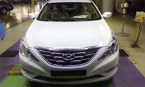  hình ảnh đầu tiên của hyundai sonata 2011 - 1