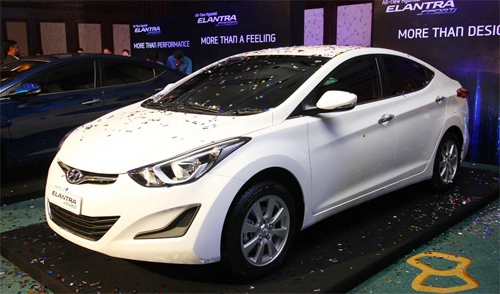  hyundai ra mắt elantra sport 2015 giá từ 23300 usd - 1