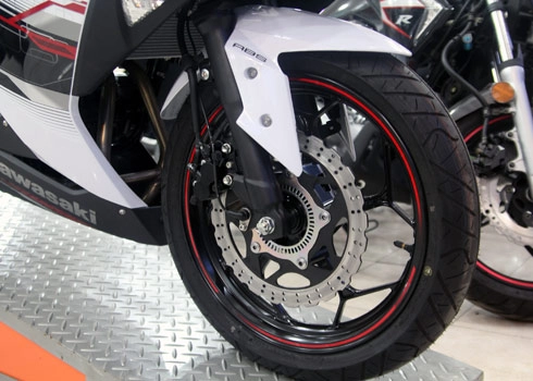  kawasaki ninja 300 abs về việt nam - 9