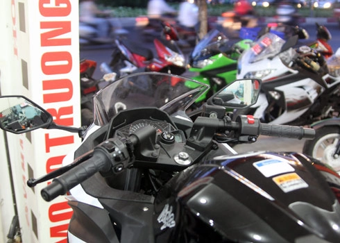  kawasaki ninja 300 abs về việt nam - 11