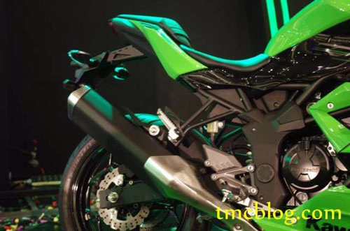  kawasaki ra mắt ninja rr mono - 7