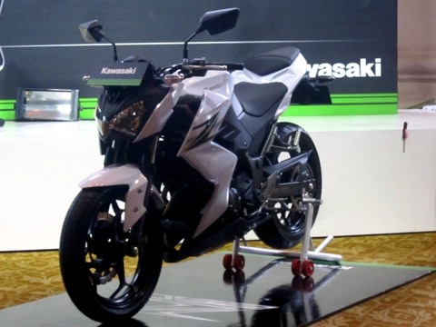  kawasaki trình làng z250 2013 - 1