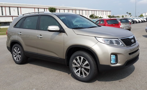  kia new sorento số sàn giá 903 triệu đồng - 1