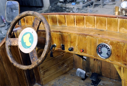  ôtô điện tự chế bằng gỗ - 3