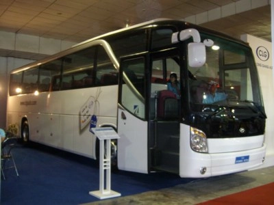  ra mắt xe khách cao cấp clg - hyundai setra - 1