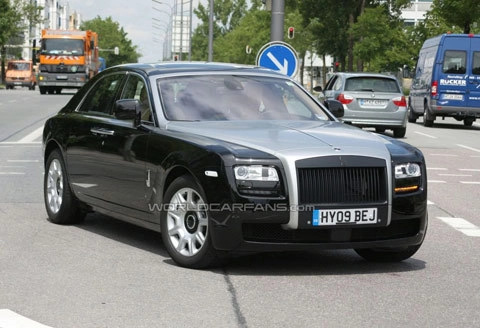  rolls-royce ghost sẽ sở hữu công nghệ mới nhất - 2