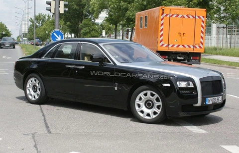  rolls-royce ghost sẽ sở hữu công nghệ mới nhất - 3