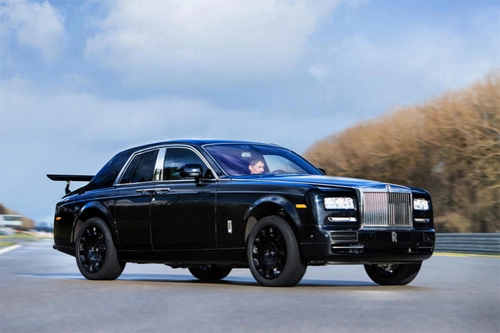  rolls-royce suv chạy thử dưới lốt phantom - 1