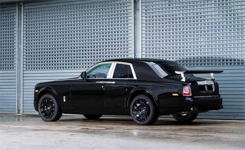  rolls-royce suv chạy thử dưới lốt phantom - 2