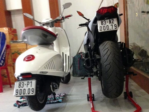  siêu scooter vespa 946 chơi biển độc ở việt nam - 2