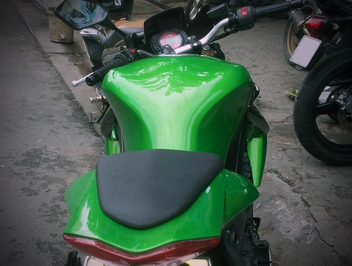  thêm hình ảnh kawasaki z1000 2005 được lột xác - 10