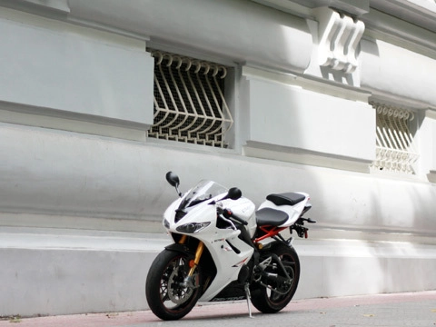  triumph daytona 675r trên đường phố sài gòn - 1