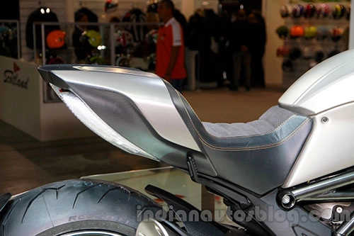  ảnh ducati diavel titanium - 11