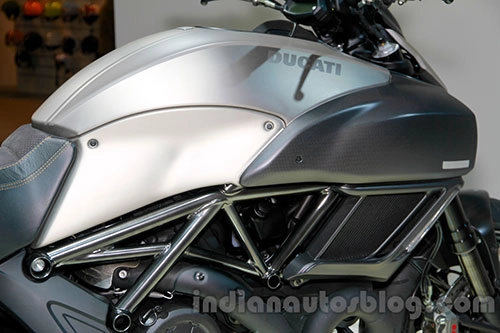  ảnh ducati diavel titanium - 10