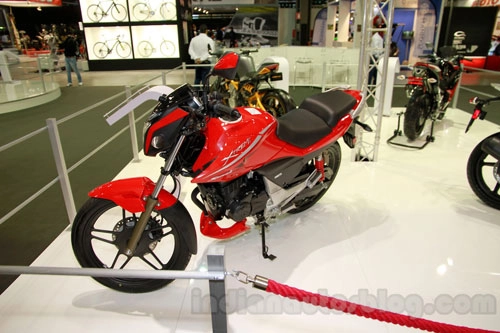  ảnh hero etreme sport tại eicma 2014 - 3