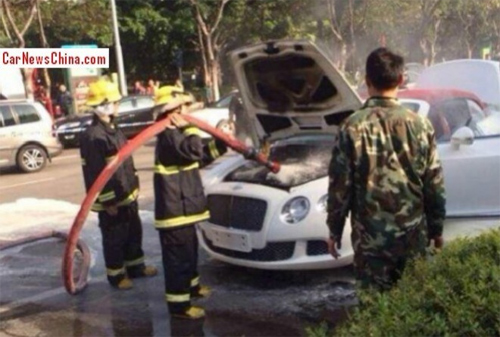  bentley continental gt bốc cháy ở trung quốc - 4