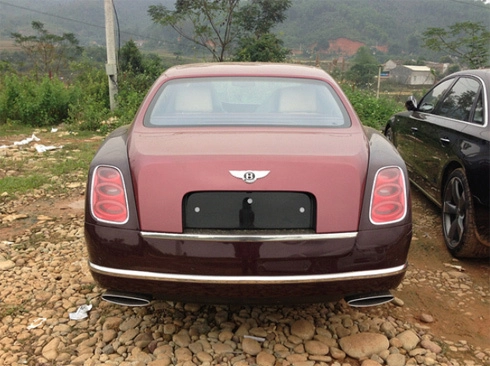  bentley mulsanne màu độc tới việt nam - 4