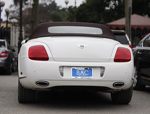  bộ đôi bentley gtc mui trần khoe sắc tại hà nội - 9