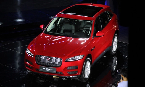  chi tiết jaguar f-pace mới - 1