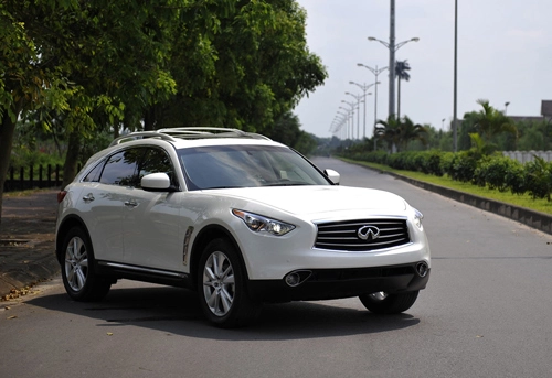  infiniti fx37 giá 36 tỷ đồng tại việt nam - 1