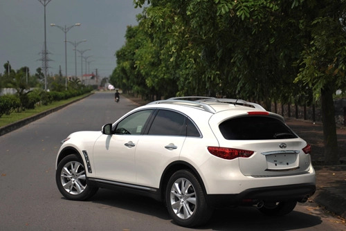  infiniti fx37 giá 36 tỷ đồng tại việt nam - 2