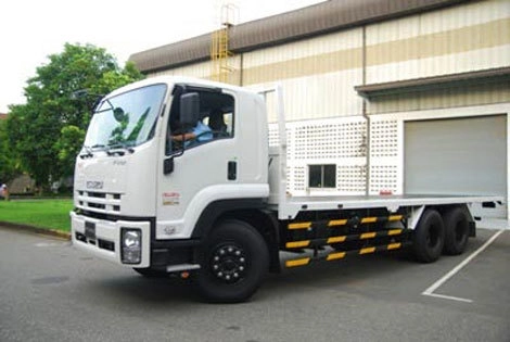  isuzu ra mắt forward fvm 2009 - 1