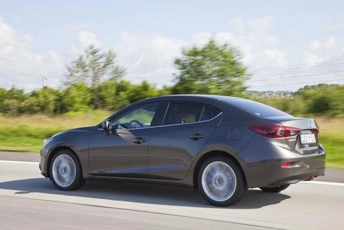  mazda3 sedan 2014 lộ diện đầy đủ - 2