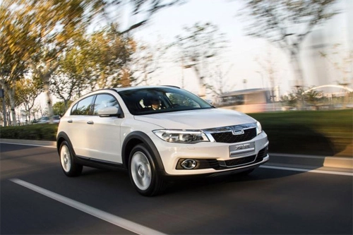  qoros 3 city suv - 2