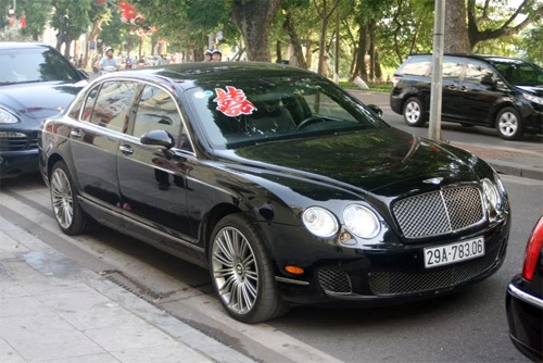  rolls-royce mạ vàng trong đám cưới siêu sang ở hà nội - 7