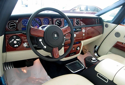  rolls-royce phantom mui trần thứ ba tại việt nam - 5